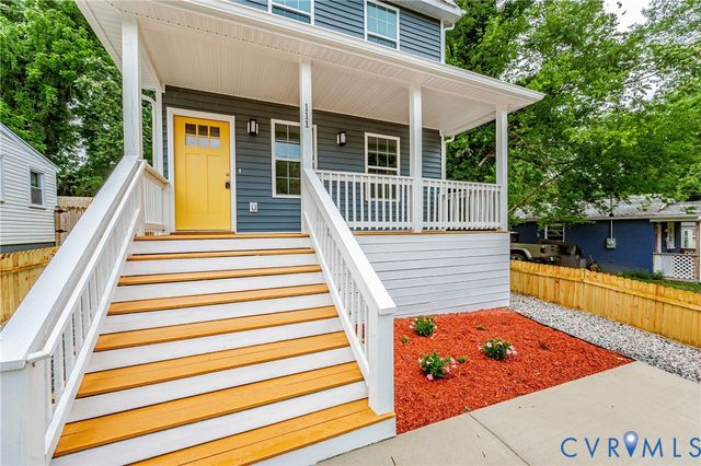 111 St Matthew St, Petersburg, VA 23803