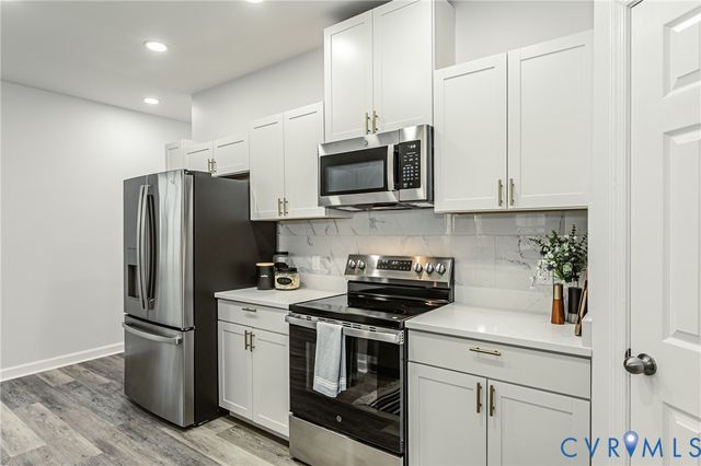 111 St Matthew St, Petersburg, VA 23803