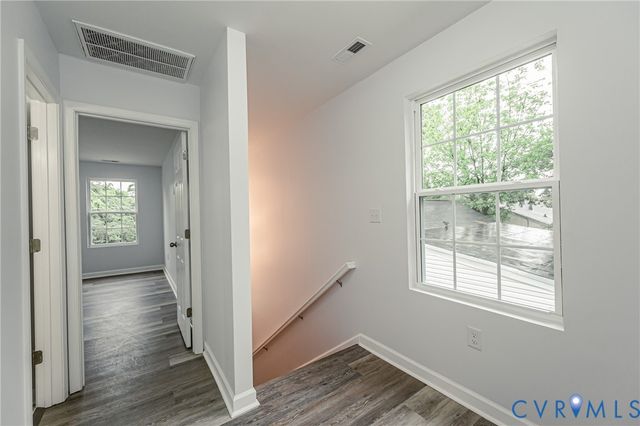 111 St Matthew St, Petersburg, VA 23803