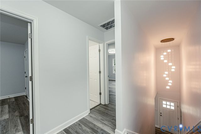111 St Matthew St, Petersburg, VA 23803