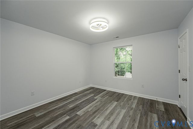 111 St Matthew St, Petersburg, VA 23803