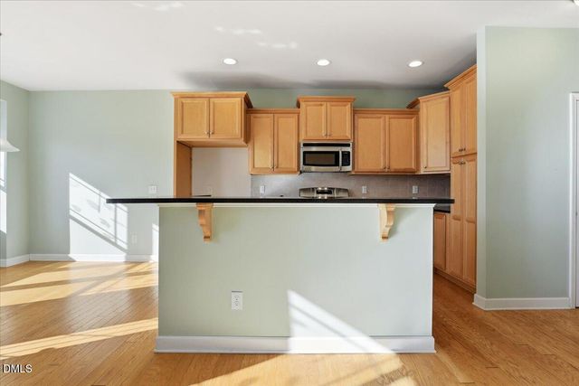 128 Wembley Drive, Clayton, NC 27527