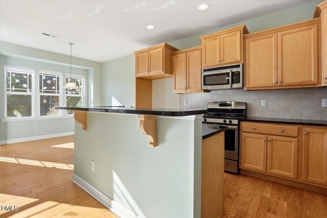 128 Wembley Drive, Clayton, NC 27527