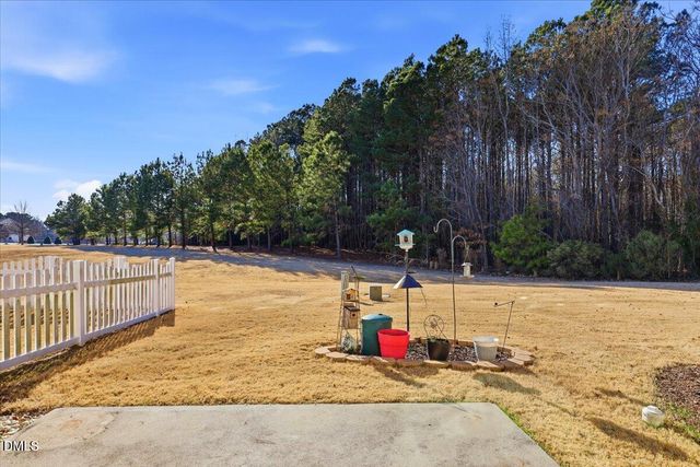 128 Wembley Drive, Clayton, NC 27527