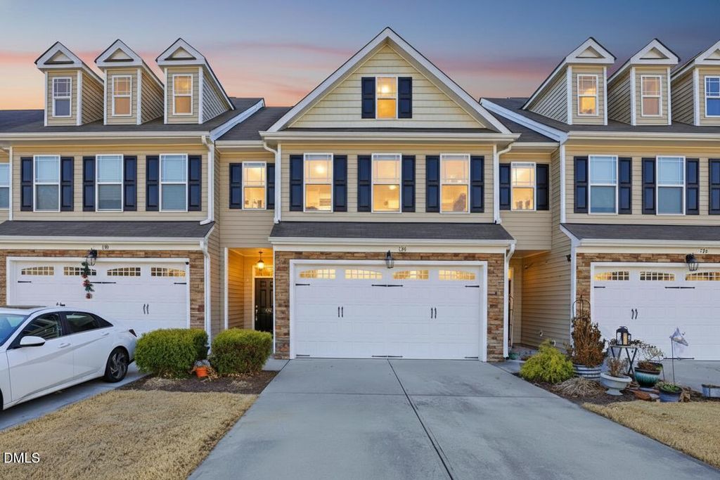 128 Wembley Drive, Clayton, NC 27527