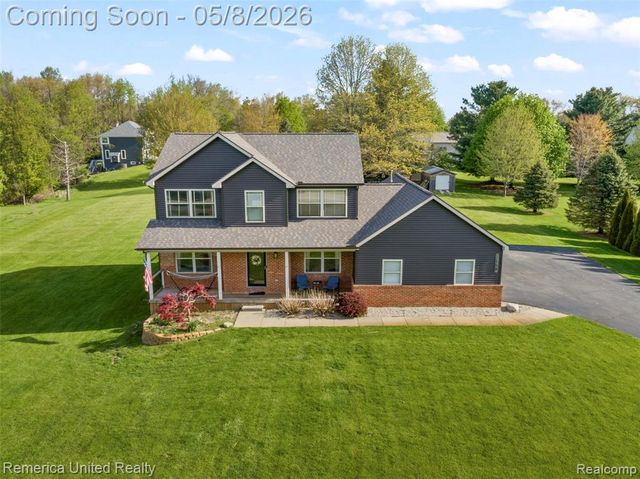 2558 Clivedon Road, Howell, MI 48843