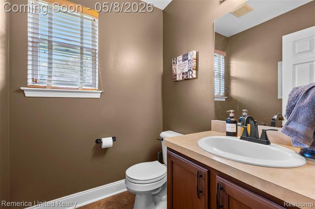 2558 Clivedon Road, Howell, MI 48843