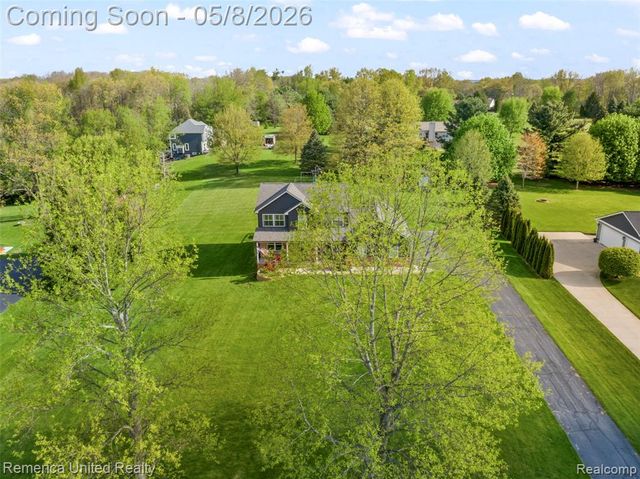 2558 Clivedon Road, Howell, MI 48843