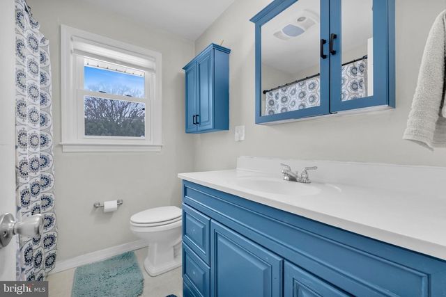 2512 W HIGHLAND ST, Allentown, PA 18104