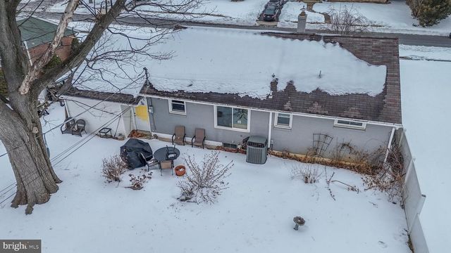 2512 W HIGHLAND ST, Allentown, PA 18104