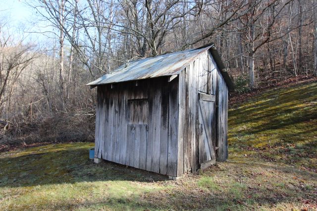 68 Star Gap Road, Stanton, KY 40380