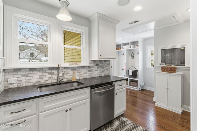 255 3rd Street, Fair Haven, NJ 07704