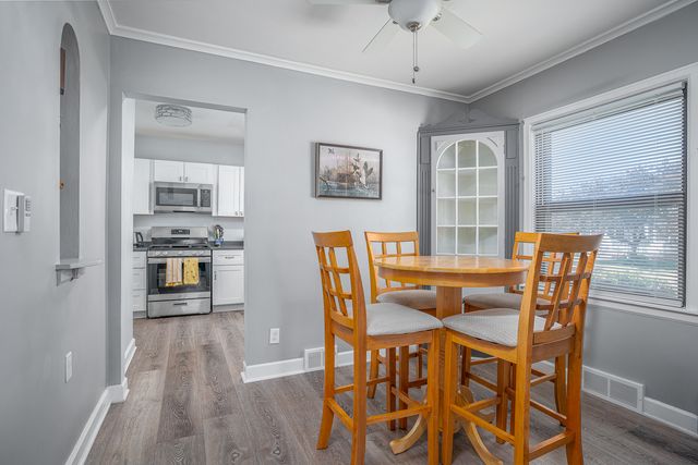 2639 N HOWELL Street, Davenport, IA 52804