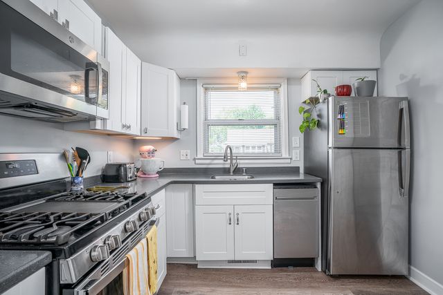 2639 N HOWELL Street, Davenport, IA 52804