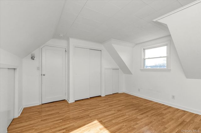 5 White Street, Valley Stream, NY 11580