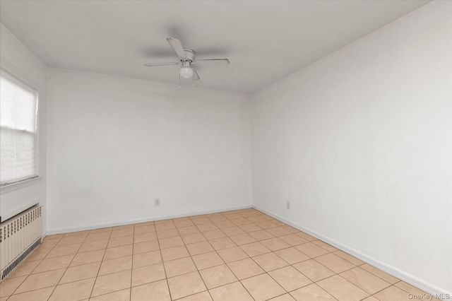 5 White Street, Valley Stream, NY 11580