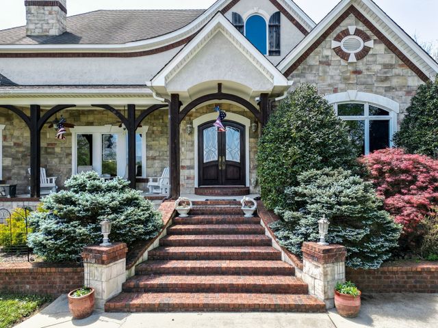 122 Creekside Ln, Woodbury, TN 37190