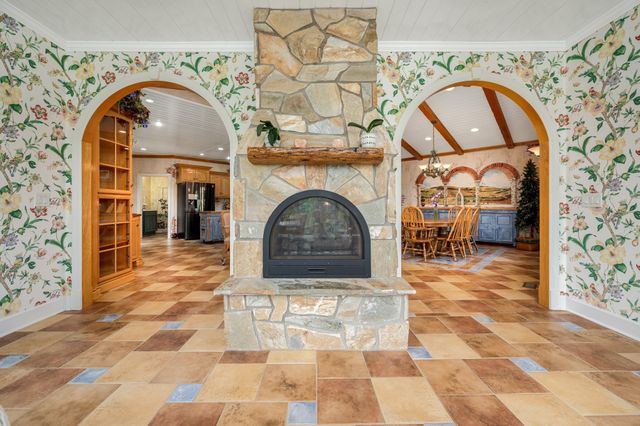 122 Creekside Ln, Woodbury, TN 37190