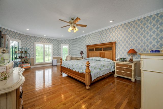 122 Creekside Ln, Woodbury, TN 37190