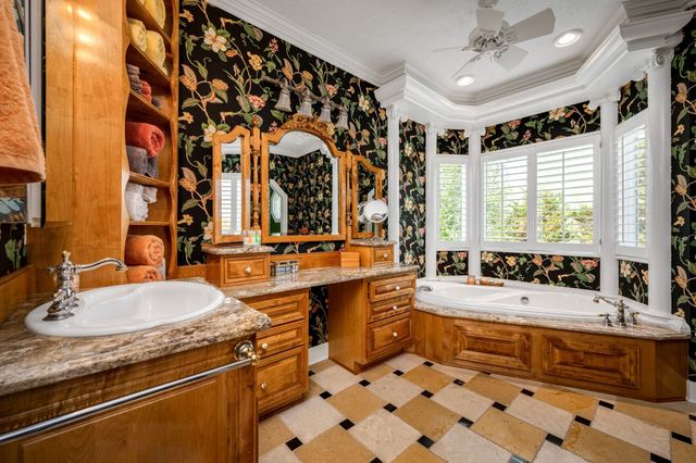 122 Creekside Ln, Woodbury, TN 37190