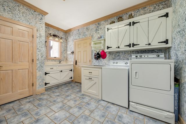 122 Creekside Ln, Woodbury, TN 37190