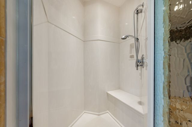 122 Creekside Ln, Woodbury, TN 37190