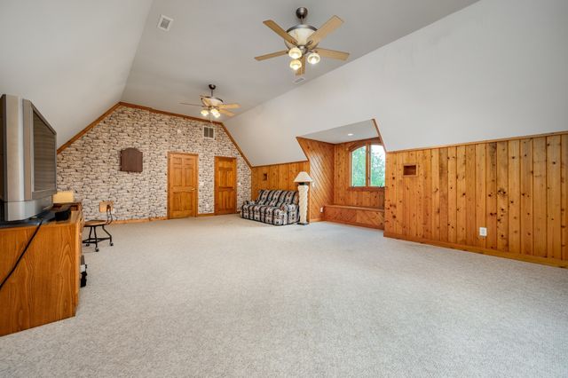 122 Creekside Ln, Woodbury, TN 37190