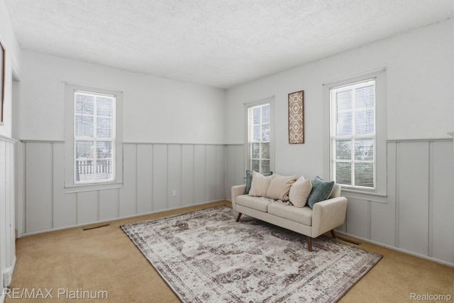 815 McPherson Street, Howell, MI 48843