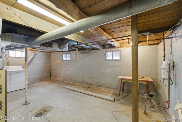 815 McPherson Street, Howell, MI 48843