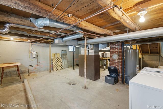 815 McPherson Street, Howell, MI 48843