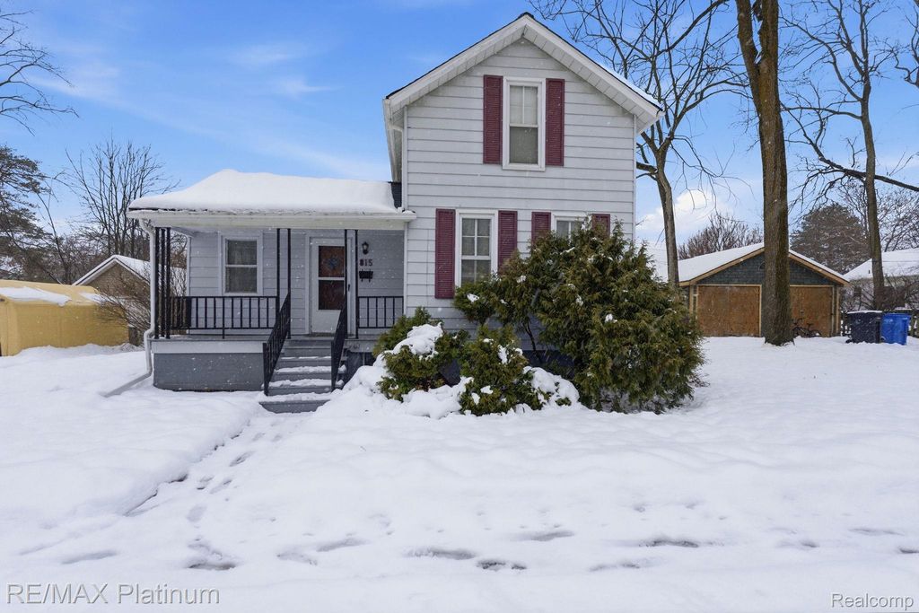 815 McPherson Street, Howell, MI 48843