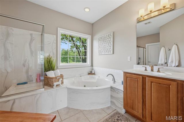 29401 Old Cotton Road, Foristell, MO 63348