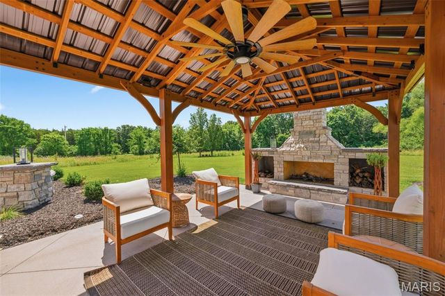 29401 Old Cotton Road, Foristell, MO 63348