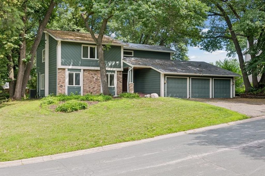 8440 Bayridge Lane, Bloomington, MN 55438 — photo 3