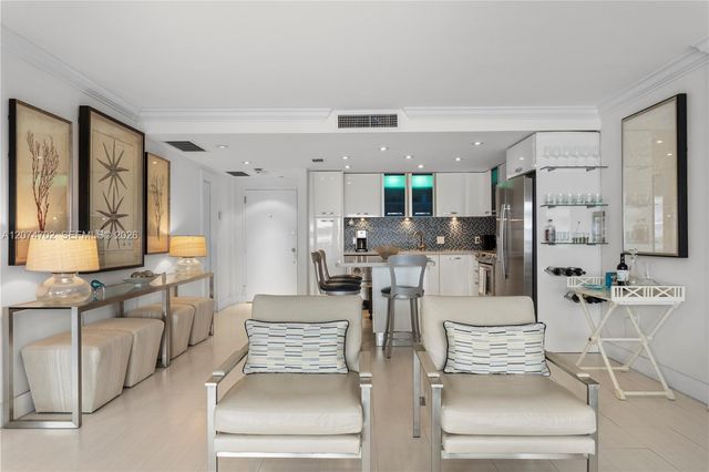 199 Ocean Lane Drive 902, Key Biscayne, FL 33149