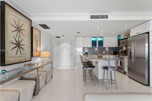 199 Ocean Lane Drive 902, Key Biscayne, FL 33149