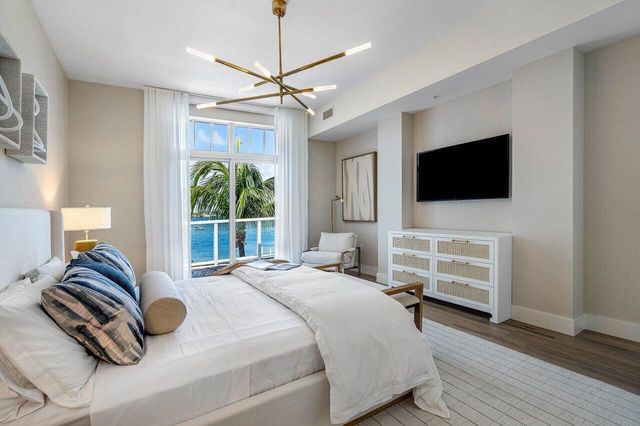 184 Lake Drive 3101, Palm Beach Shores, FL 33404