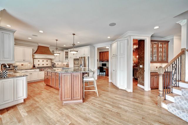 153 Kruempelman Drive, Fort Mitchell, KY 41011