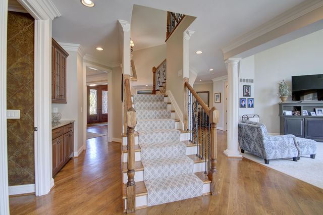 153 Kruempelman Drive, Fort Mitchell, KY 41011