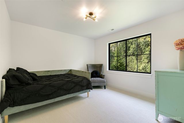 26237 SE Old Black Nugget Road, Issaquah, WA 98029