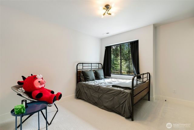 26237 SE Old Black Nugget Road, Issaquah, WA 98029
