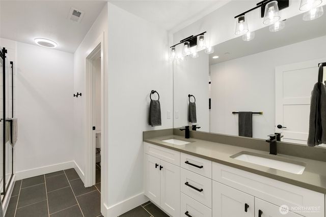 26237 SE Old Black Nugget Road, Issaquah, WA 98029