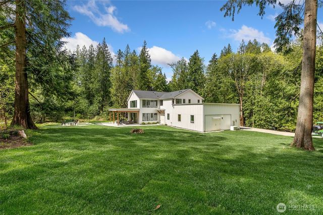 26237 SE Old Black Nugget Road, Issaquah, WA 98029