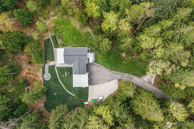 26237 SE Old Black Nugget Road, Issaquah, WA 98029