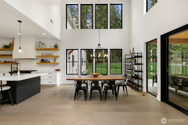 26237 SE Old Black Nugget Road, Issaquah, WA 98029