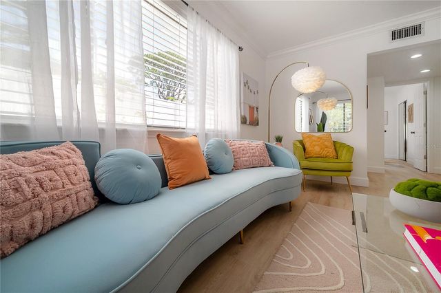 4316 S LOIS AVENUE, Tampa, FL 33611