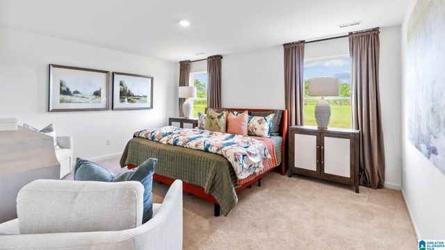 212 ABERDEEN LOOP, Calera, AL 35040