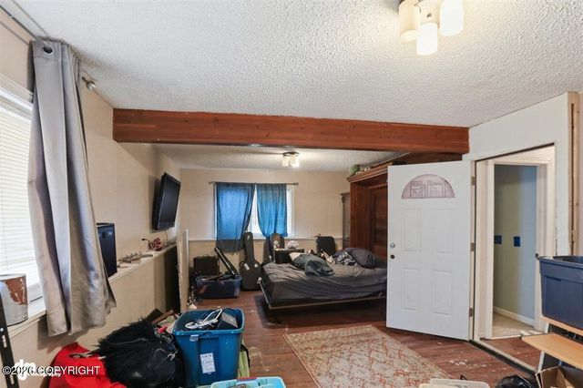 3144 Donington Drive, Anchorage, AK 99504