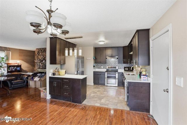 3144 Donington Drive, Anchorage, AK 99504