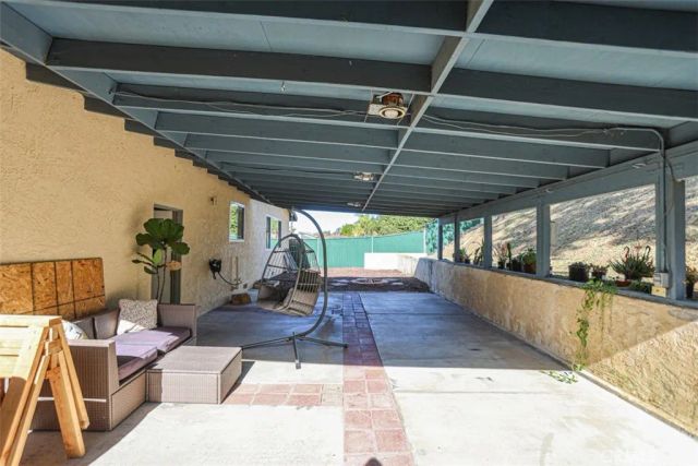 832 Magarian, Fallbrook, CA 92028